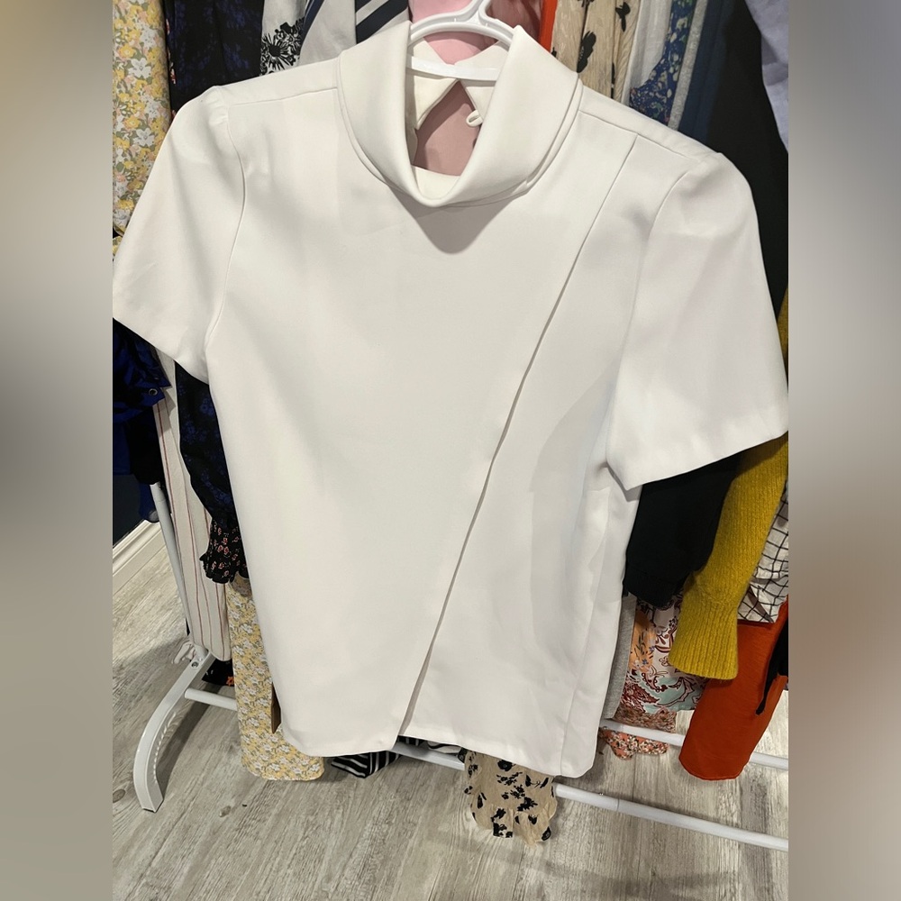 Elegant White Women's Blouse